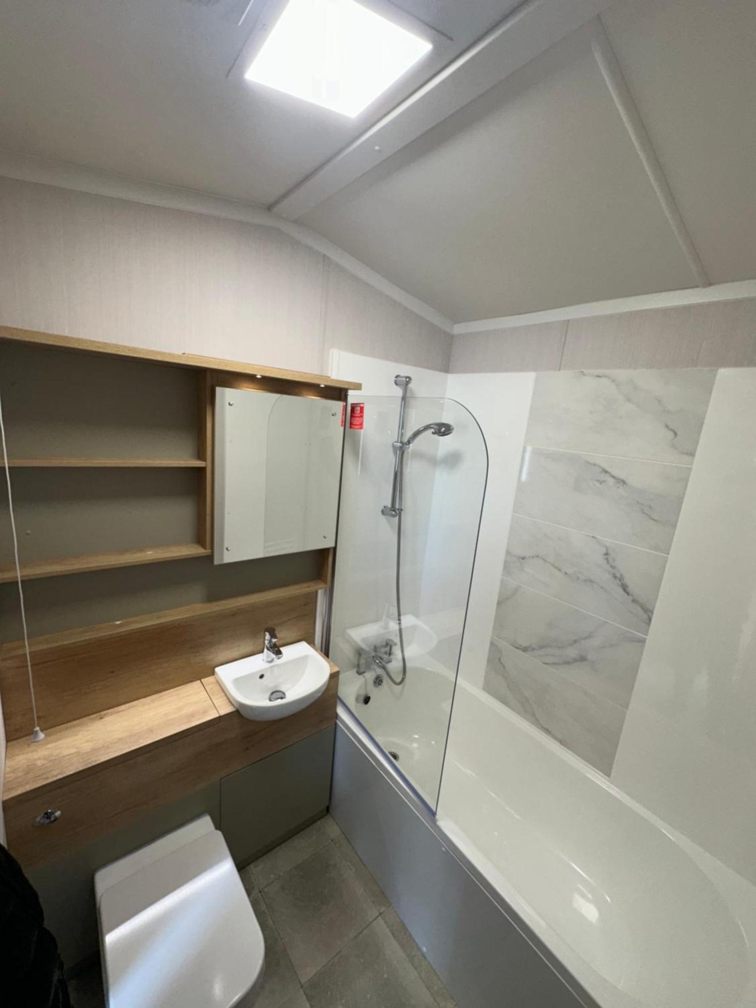Presthaven Resort 3 Bedroom Luxury Gold 2024 Caravan Talacre エクステリア 写真